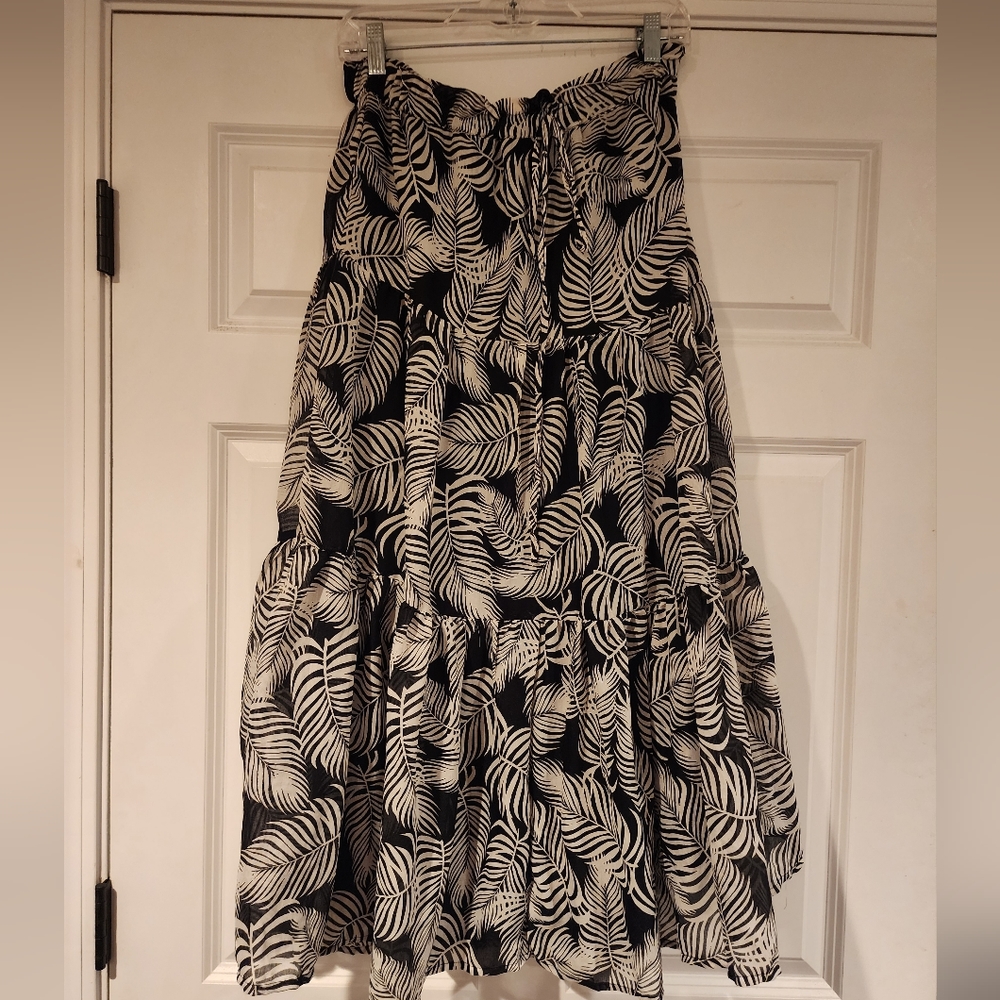 Black and White Tiered A-line Midi Skirt